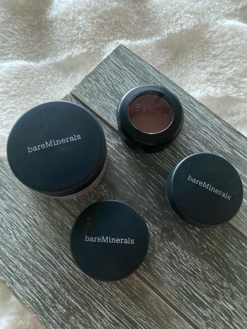 ALL INCLUDED! bareMinerals Blush & Eyeshadow with Mac Eyeshadow Bundle!